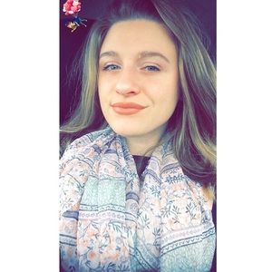 Meet your Posher, Lindsy